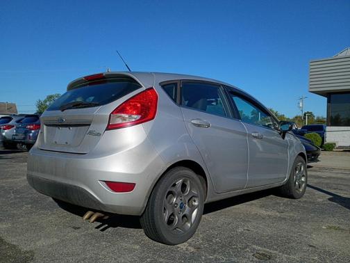 2012 Ford Fiesta SES