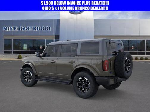 2025 Ford Bronco Outer Banks