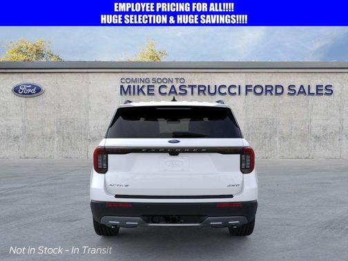 Star White Metallic Tri-Coat 2026 Ford Explorer Active