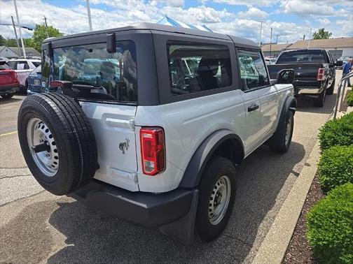 2021 Ford Bronco Base