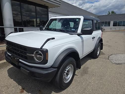 2021 Ford Bronco Base