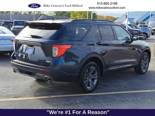 2024 Ford Explorer XLT