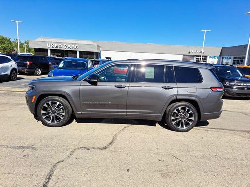 2022 Jeep Grand Cherokee L Overland