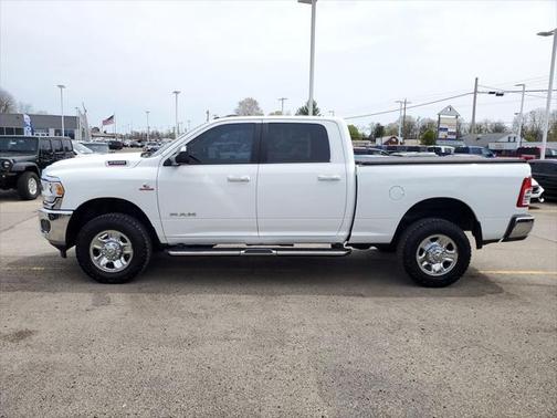 2019 RAM 2500 Big Horn Crew Cab 4x4 6'4' Box