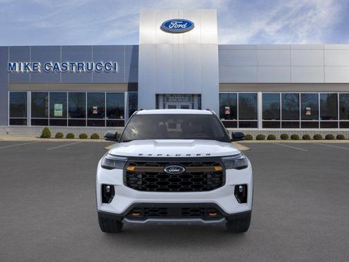 Space White Metallic 2026 Ford Explorer Tremor