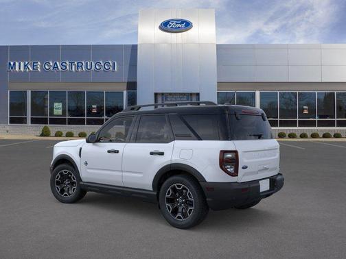 Space White Metallic 2026 Ford Bronco Sport Outer Banks