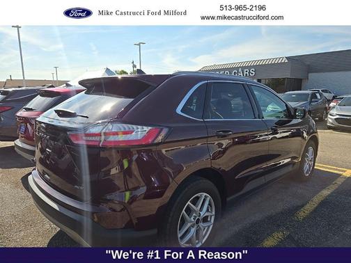 Burgundy Velvet Metallic Tinted Clearcoat 2024 Ford Edge SEL