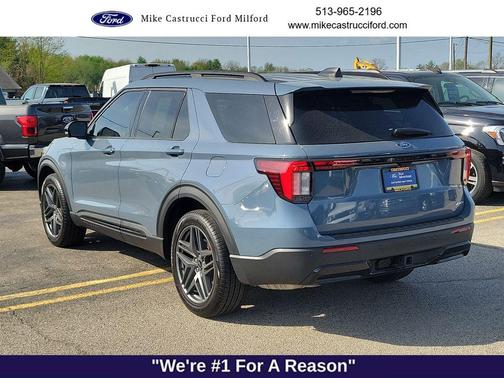 Vapor Blue Metallic 2025 Ford Explorer ST-Line