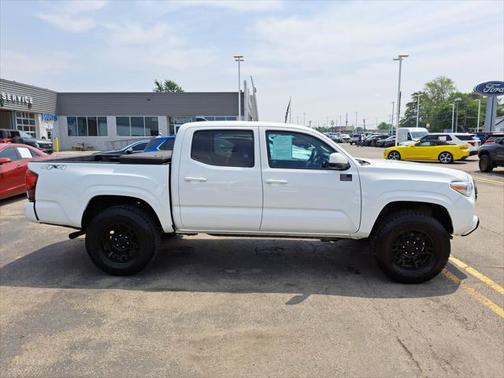 2020 Toyota Tacoma SR