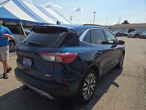 2020 Ford Escape Titanium