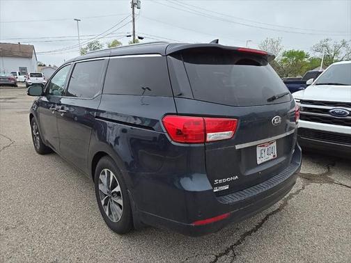 2015 Kia Sedona SX
