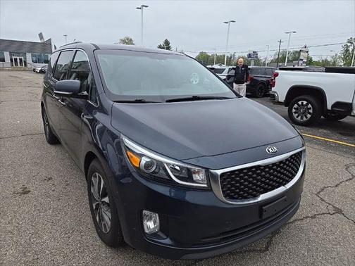 2015 Kia Sedona SX