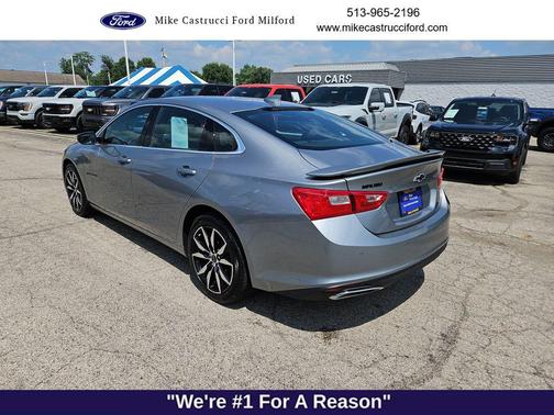 Sterling Gray Metallic 2024 Chevrolet Malibu FWD RS