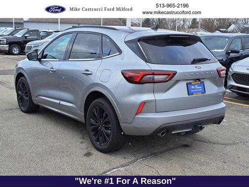 2023 Ford Escape ST-Line Elite