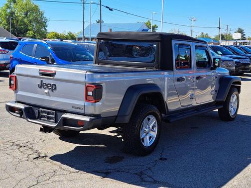 2020 Jeep Gladiator Sport S