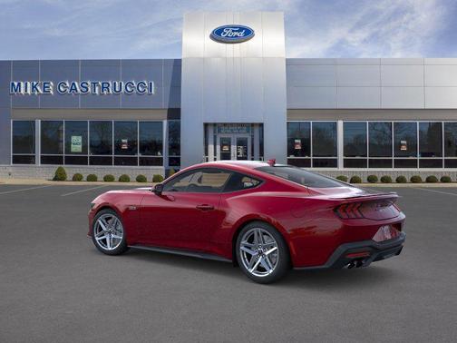 Molten Magenta Metallic Tinted Clearcoat 2026 Ford Mustang GT Premium