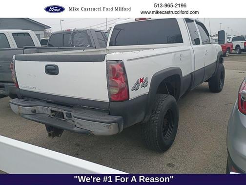 2004 Chevrolet Silverado 2500 LS H/D Extended Cab