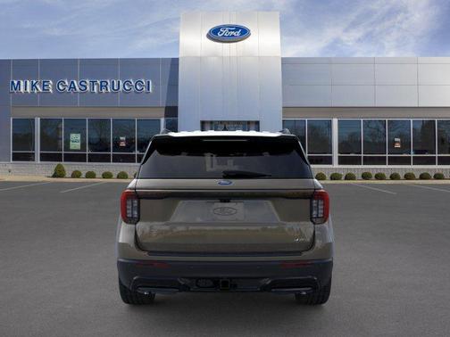 Marsh Gray 2026 Ford Explorer ST-Line