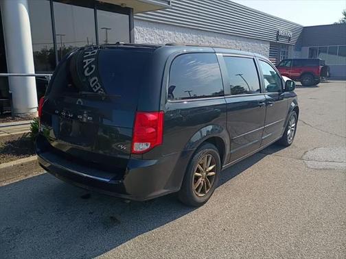 2014 Dodge Grand Caravan R/T