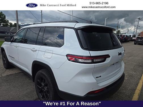 Bright White Clearcoat 2025 Jeep Grand Cherokee L Altitude