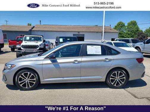 Silver 2023 Volkswagen Jetta 1.5T Sport