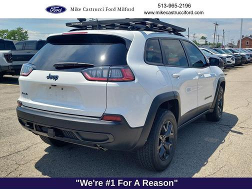 Bright White Clearcoat 2020 Jeep Cherokee Latitude
