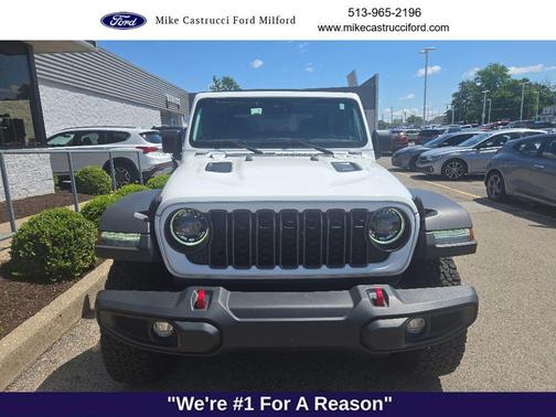 Bright White Clearcoat 2024 Jeep Wrangler Rubicon