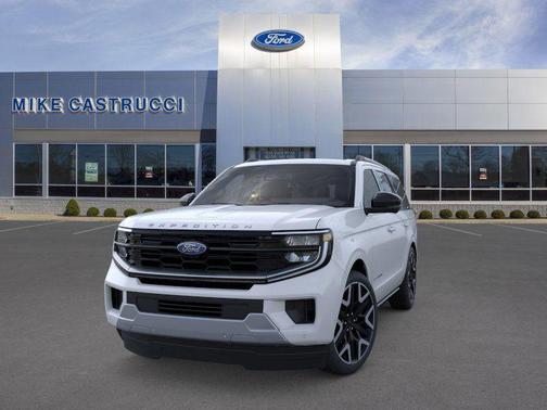 Space Silver Metallic 2026 Ford Expedition Platinum