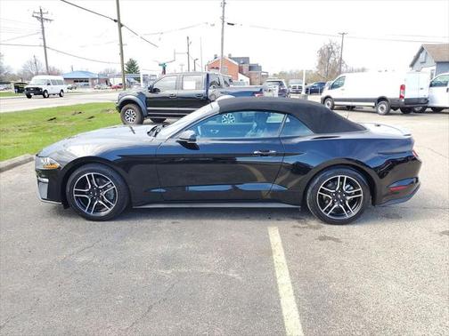 2022 Ford Mustang EcoBoost Premium