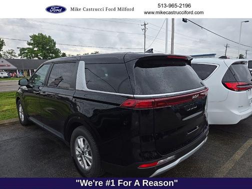 Aurora Black Pearl 2023 Kia Carnival LX