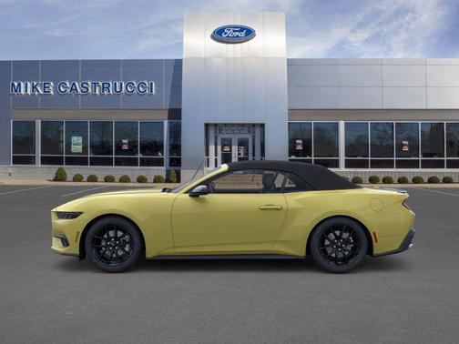 2025 Ford Mustang EcoBoost