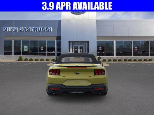 2025 Ford Mustang EcoBoost