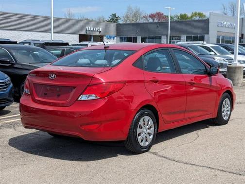 2017 Hyundai Accent SE