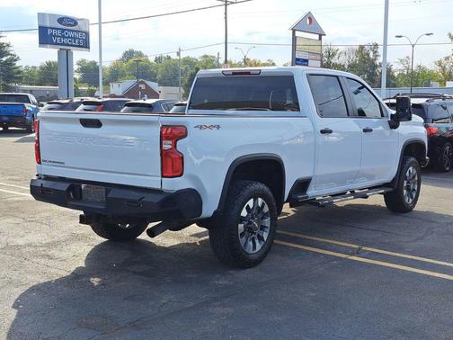 2021 Chevrolet Silverado 2500 Custom