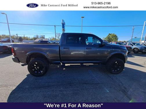 2018 RAM 2500 Laramie Crew Cab 4x4 6'4' Box