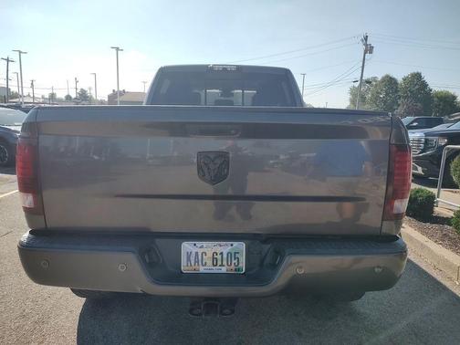 2018 RAM 2500 Laramie Crew Cab 4x4 6'4' Box
