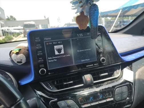 2020 Toyota C-HR LE