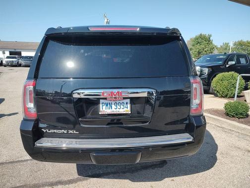 2020 GMC Yukon XL Denali