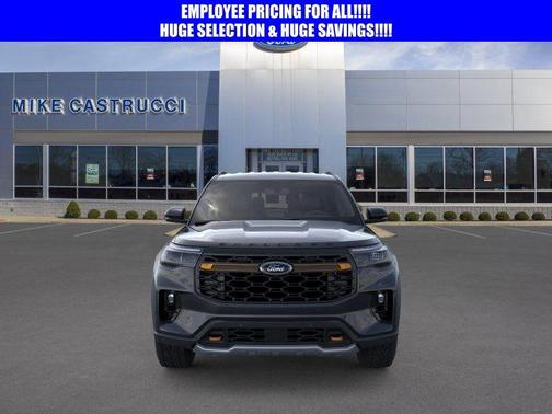 Agate Black Metallic 2026 Ford Explorer Tremor