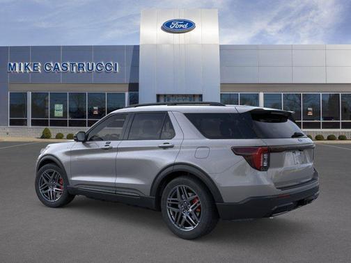 Carbonized Gray Metallic 2026 Ford Explorer ST-Line