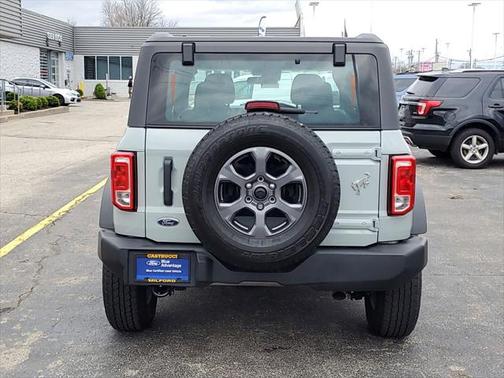 2022 Ford Bronco Base