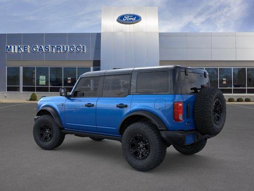 Velocity Blue Metallic 2026 Ford Bronco Big Bend