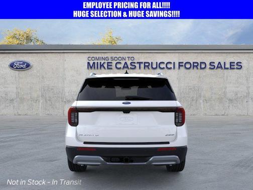 Star White Metallic Tri-Coat 2026 Ford Explorer Platinum