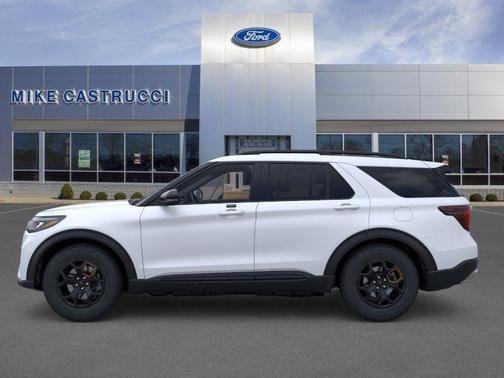 Star White Metallic Tri-Coat 2026 Ford Explorer Tremor