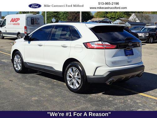 2023 Ford Edge Titanium