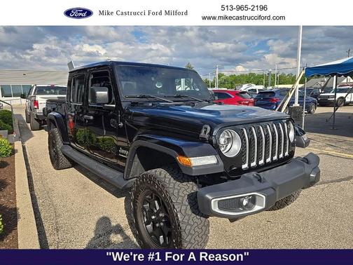Black Clearcoat 2020 Jeep Gladiator Overland