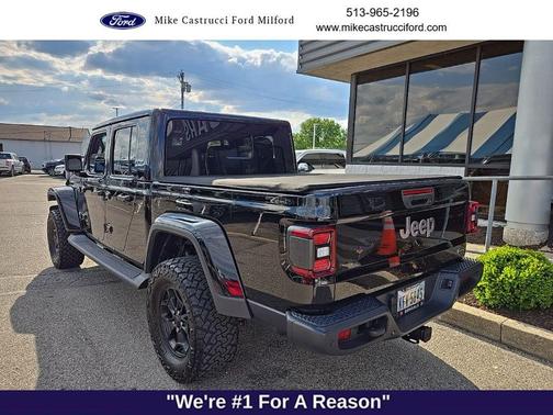 Black Clearcoat 2020 Jeep Gladiator Overland