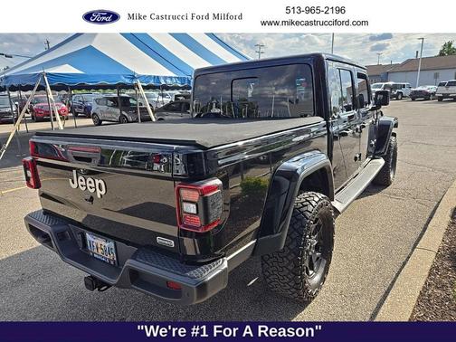Black Clearcoat 2020 Jeep Gladiator Overland