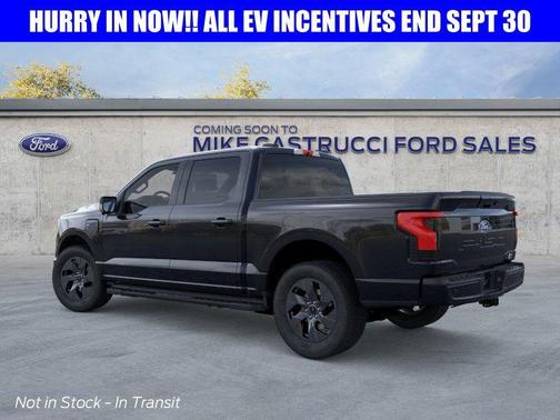 2025 Ford F-150 Lightning Flash