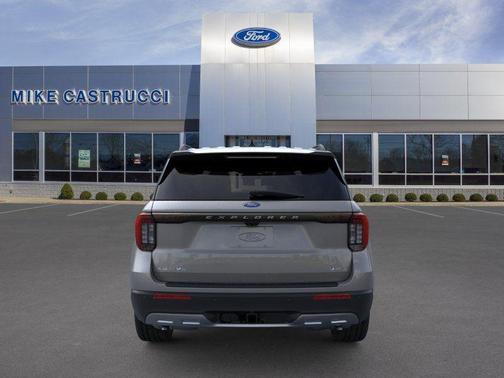 Carbonized Gray Metallic 2026 Ford Explorer Active